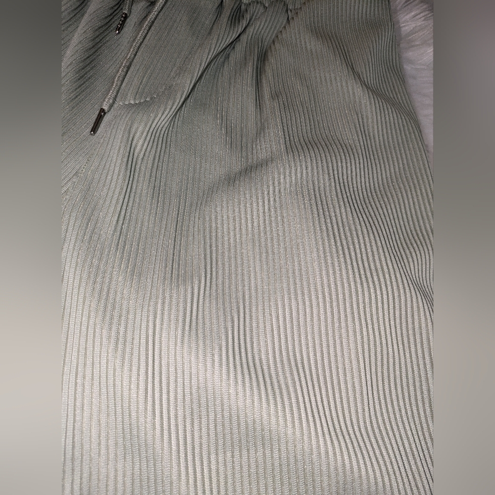 Coofandy Mens Casual Ribbed Elastic Drawstring Waist Shorts Size M EUC - Picture 5 of 9